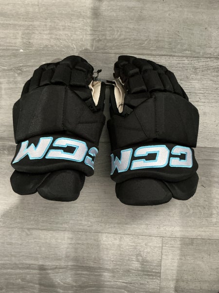 Utah Mammoth CCM Tacks XF Pro Gloves 14" Pro Stock (Used)