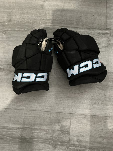 Utah Mammoth CCM HGPJSPP Gloves 13" Pro Stock (Used)