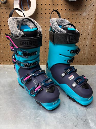 Dalbello Veloce 105 MV W Women’s Alpine Ski Boots – 24 / 24.5 – 99mm – New in Box
