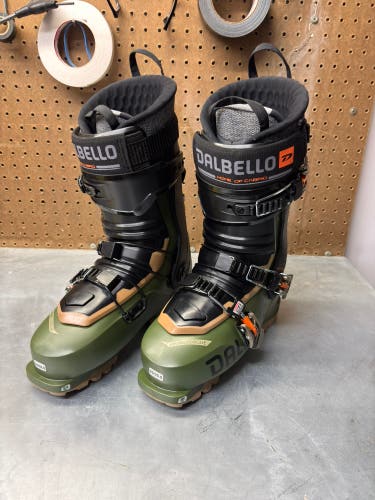 Dalbello Cabrio LV Free 120 Alpine Ski Boots – 25 / 25.5 – 99mm – New in Box