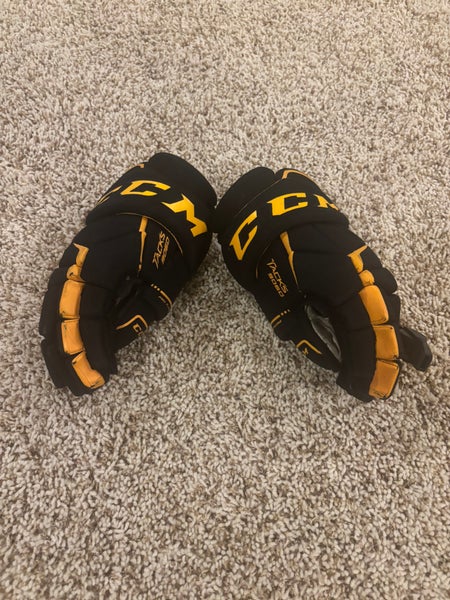 CCM Tacks 9060 Gloves 13" (Used)