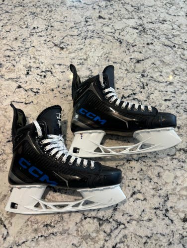 Pro Stock CCM Tack 652 XF Pro Player Skates Size 9.75 Regular Width Tavares