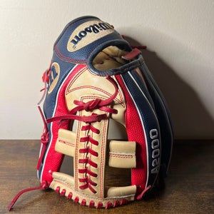 Marwin Gonzalez Wilson GOTM A2000 RH Infield Baseball Glove 11.75" (Used)