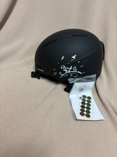 Kid's Small Snower Helmet (Used)