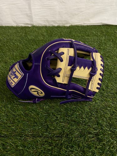 New Rawlings Heart of the Hide RH Baseball Glove 11.75"