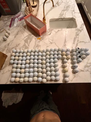 Titleist Golf Balls 120 Pack (10 Dozen) Refurbished Near mint condition