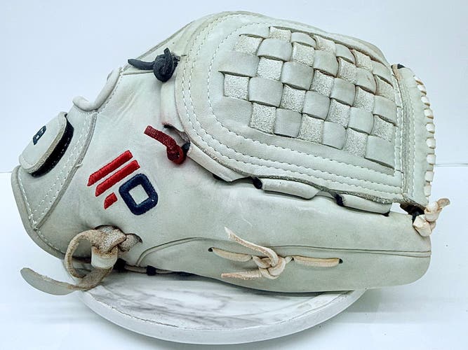 Nokona RH Softball Glove 12.5" (Used)