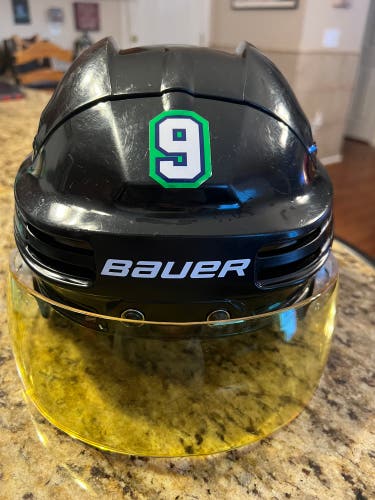 Medium Bauer 4500 Helmet (New)