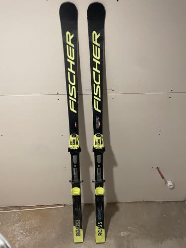 Fischer RC4 WC GS 180 cm 23m Radius Racing Skis Max Din 14 (Used)