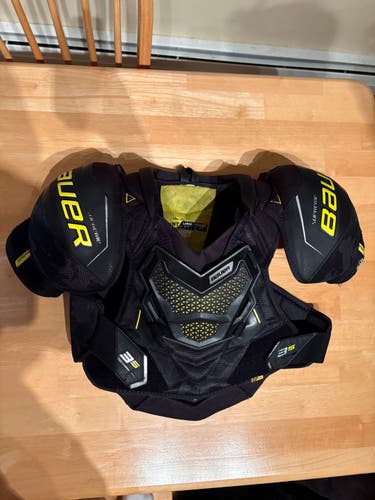 Bauer Supreme 3S Shoulder Pads (Used)