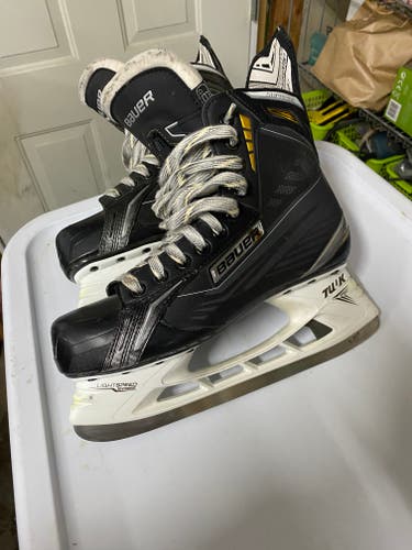 2012 Bauer BTH20 Supreme Comp (SMU) Hockey Skates Regular Width 9 (Used)