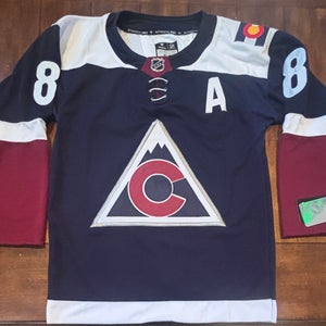 Cale Makar Colorado Avalanche Alternate Jersey Adult Medium (50) NWT