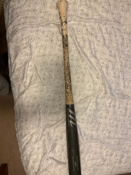 2023 Marucci AM22 Maple BBCOR Certified Bat 29 oz 32" (Used)