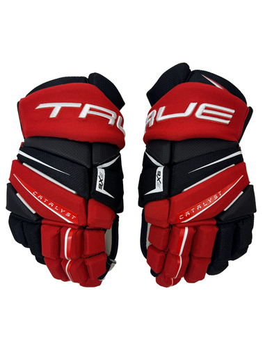 True Catalyst 9X5 14" Black/Red