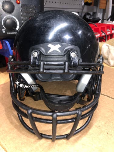 USED XENITH X2E+ YOUTH FOOTBALL HELMET - LARGE - BLACK
