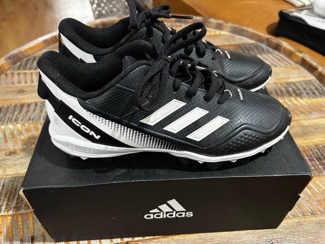 Black Men's Size M 7.0 (W 8.0) Adidas Icon Low Top Molded Cleats (Used)