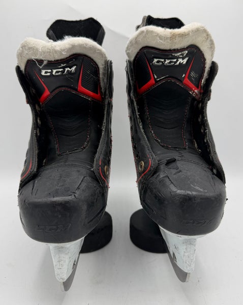 CCM JetSpeed Vibe Hockey Skates Regular Width Size 2.5