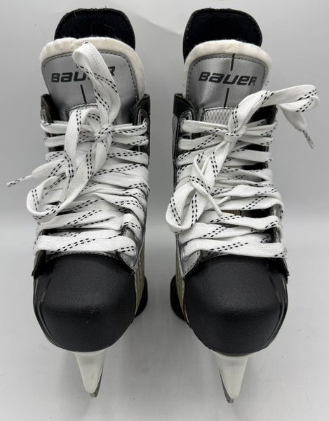 2011 Bauer Vapor X2.0 Hockey Skates Regular Width Junior Size 3