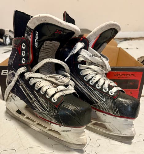 Bauer Vapor X500 Hockey Skates | Senior 6 | Regular