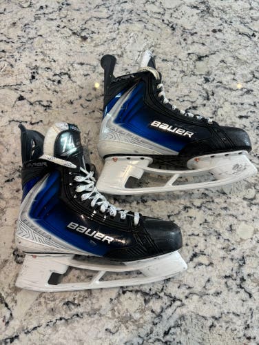Pro Stock Bauer Vapor Flylite Hockey Skates Regular Width 9.5 Fit 2