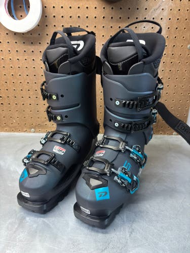 Dalbello Veloce 85 W GW Women’s Ski Boots – 22 / 22.5 – New in Box