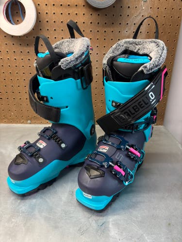 Dalbello Veloce 105 MV W Women’s Ski Boots – 22 / 22.5 – New in Box