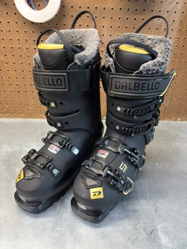 Dalbello Veloce 105 W GW Women’s Ski Boots – 22/22.5 – New in Box