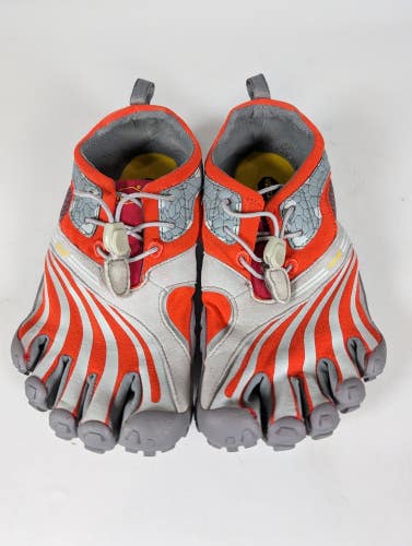 Vibram Fivefingers Spyridon LS Women's Size: 38 / 7 Barefoot Shoes Running Hike