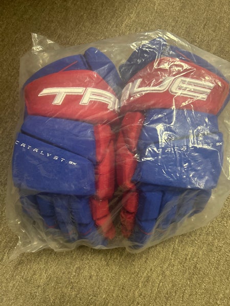 NEW TEAM USA TRUE CATALYST 9X GLOVES - 13.5”