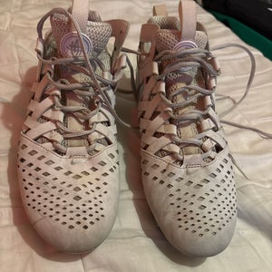 White Men's Size M 10.5 (W 11.5) Adult Nike Alpha Huarache 7 Pro Mid Top Turf Cleats (Used)