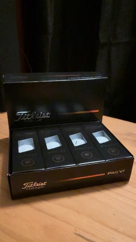 Titleist Pro V1 Balls 12 Pack (1 Dozen) (New)