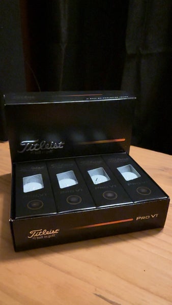 Titleist Pro V1 Balls 12 Pack (1 Dozen) (New)