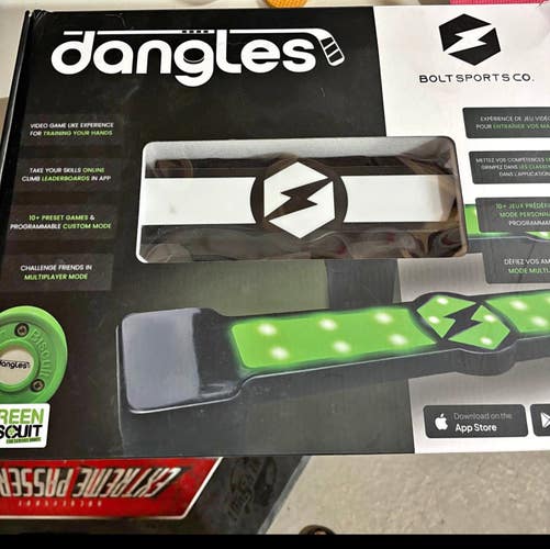 Hockeyshot Dangles Triple Bar