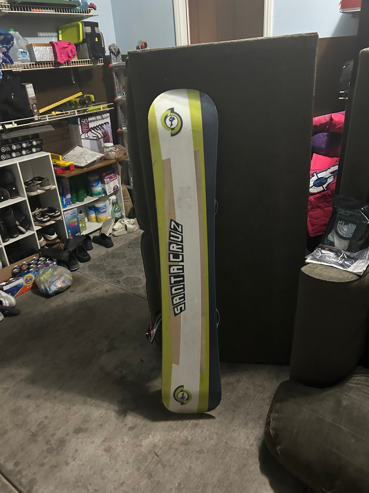 ヴィンテージ Santa Cruz 3X スノーボード 151 cm Vintage Santa Cruz Chris Roach 151 Snowboard With Bindings Rare