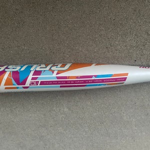 2013 Easton Youth Fastpitch Alloy Bat (-10) 18 oz 28" (Used)
