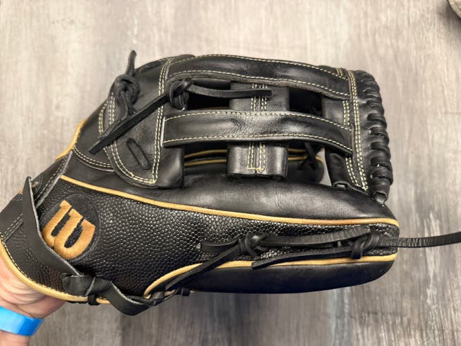 Wilson A2000 1799 RH Outfield Baseball Glove 12.75" (NEW)