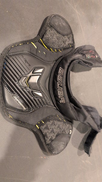 Bauer Jr. Goalie Neck Protector (Used)