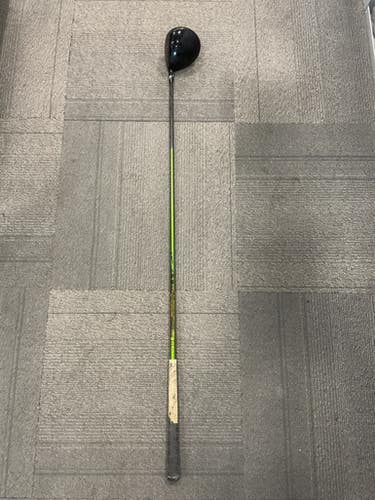 Used Callaway RAZR FIT XTREME Mens Driver RH 10.5 Degree 11614-S000227602