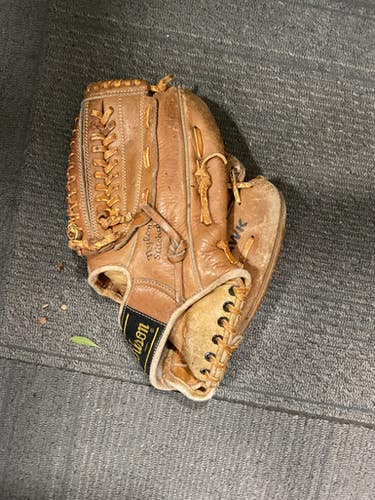 Used Wilson DOUG RADER BB/SB Glove RH Throw Brown 11 1/2" 11614-S000227574