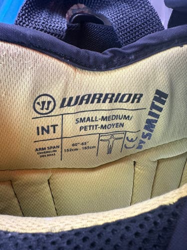 Small / Medium Warrior Ritual GT2 Goalie Chest Protector (Used)