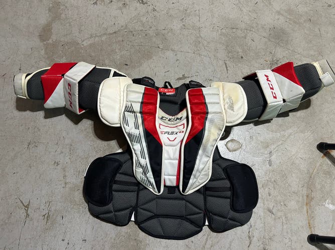 Junior Large/Extra Large CCM EFLEX 5.5 Goalie Chest Protector (Used)