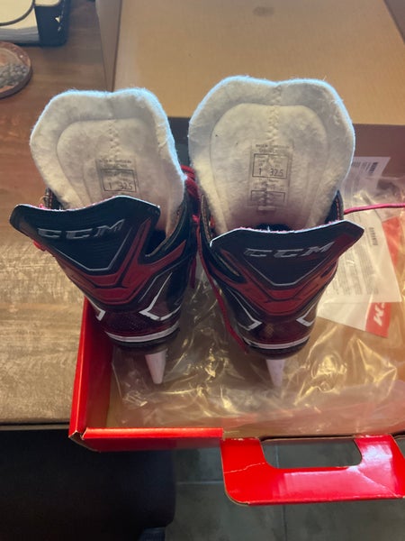 CCM FT460 Jr Ice Hockey Skates Size 1D