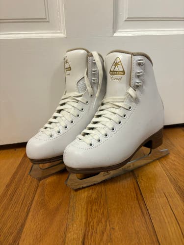 Jackson Ultima Excel Figure Skates B Junior 13.5 (Used)