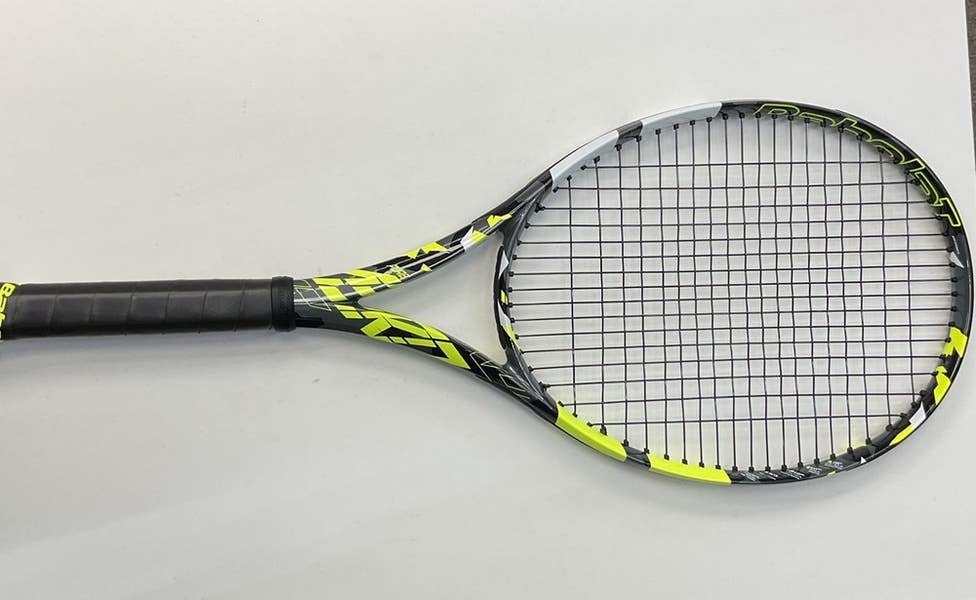 Babolat Pure Aero Grip Size 2 Used Once | SidelineSwap | Buy and