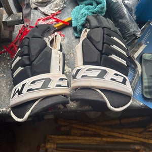 CCM Tacks 4 Roll Pro 2 Gloves 15" (Used)