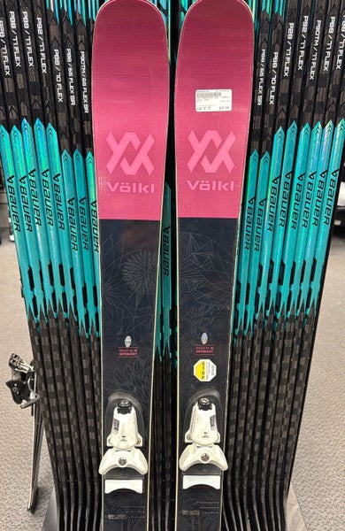 Volkl Yumi 147 (Used) downhill Knee Mist bindings Women's 147 cm Skis ski