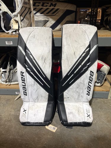 Intermediate Bauer Vapor 3X Goalie Leg Pads | 31"