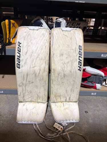 Senior Bauer Supreme UltraSonic Goalie Leg Pads | 35"
