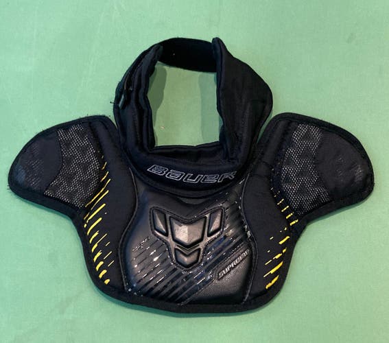 Used Junior Bauer Supreme Goalie Neck Guard