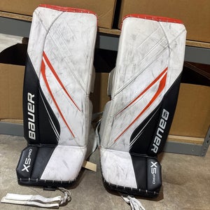 Intermediate Bauer Vapor X5 Pro Goalie Leg Pads | 30"